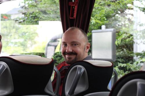 Maxime dans le bus