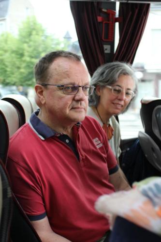 François et Brigitte dans le bus