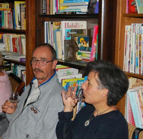 154 Weekend Sage Manu 0545 2054x2000